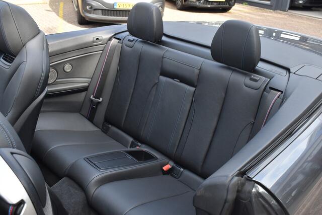 BMW 4-SERIE Cabrio 420i High Executive M-Sport NL-AUTO | H&K | Memory Stoelen | Leder | Trekhaak | Whatsapp 06-53188999