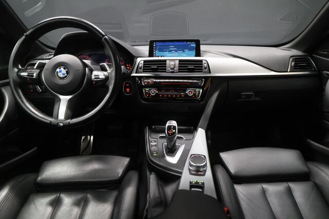 BMW 4-SERIE Cabrio 420i High Executive M-Sport Cabrio [HARMAN/KARDON, MEMORY SEATS, STOELVERWARMING, HEAD-UP, LEDEREN STOELEN, PDC V+A, BLUETOOTH, CRUISECONTROL, NIEUWSTAAT]