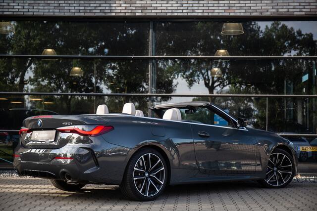 BMW 4-SERIE Cabrio 430i High Executive M-Sport , Memory, Nekverwarming, 19-inch