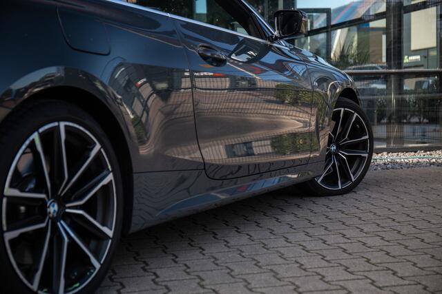 BMW 4-SERIE Cabrio 430i High Executive M-Sport , Memory, Nekverwarming, 19-inch