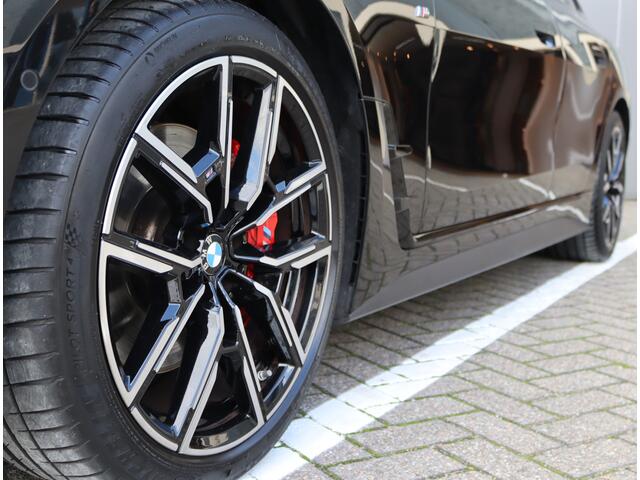 BMW 4-SERIE Gran Coupé 430i M-Sport Head-up | Schuif-/kanteldak | 18" | Leder | NAP | 1e eigenaar