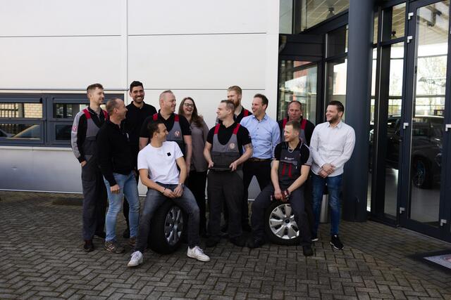 BMW 4-SERIE Gran Coupé 418i High Executive Edition | Navigatie | LM Velgen 19" | Voorstoelen Verwarmd | Achteruitrijcamera | Cruise Control | Airco |