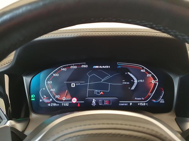 BMW 4-SERIE Cabrio M440i xDrive 374PK Leder, 360 camera, Airscarf, Head-up display