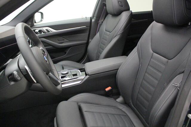 BMW 4-SERIE Gran Coupé 420i M-Sport Pro | CoPilot | Trekhaak | | 19" | Schuifdak | Nu voor 51.895,-