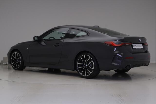 BMW 4-SERIE Coupé 420i M-Sport Pro | 19" | Personal CoPilot Pack | Schuifdak | Parking assistant plus | Nu voor 48.895,-