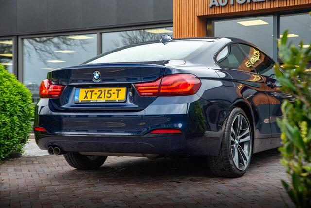 BMW 4-SERIE Coupé 420i Executive Edition Xenon Navigatie Keyless