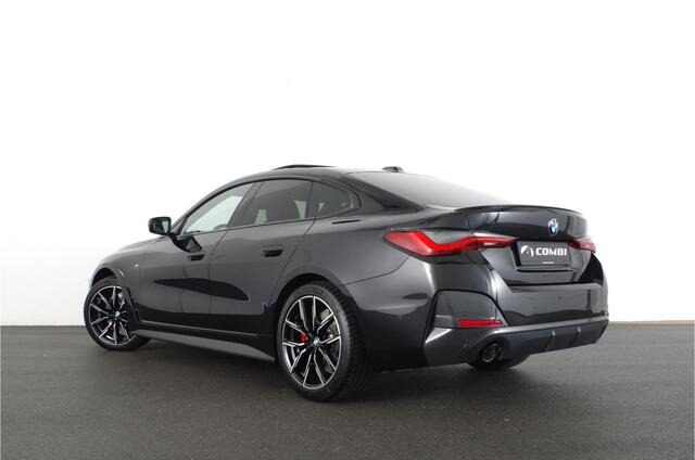 BMW 4-SERIE Gran Coupé 4 Serie Gran Coupé 420i > Shadow | H&K | 19inch | Head-up |Schuifdak | Leer... Lease ook mogelijk!