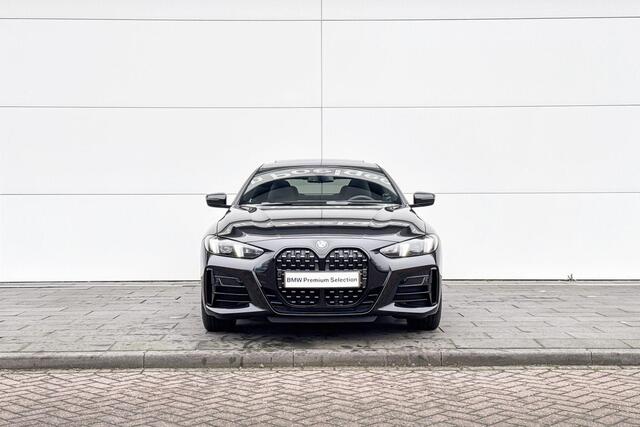 BMW 4-SERIE Coupé 430i xDrive | Selections | M Sport | Glazen Panoramadak | Harman Kardon | Stoelverwarming |