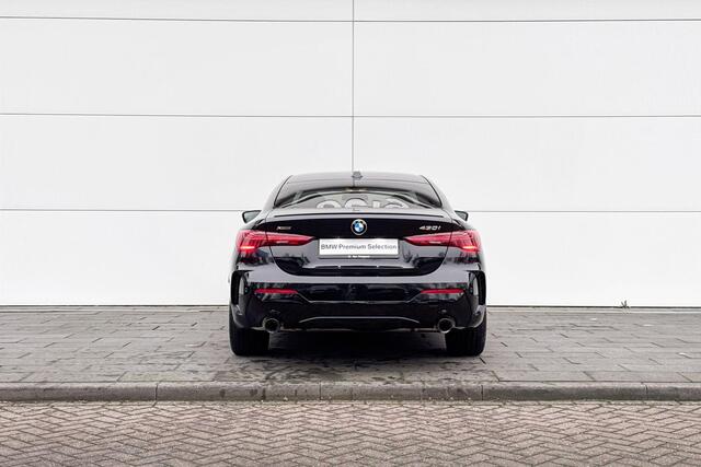 BMW 4-SERIE Coupé 430i xDrive | Selections | M Sport | Glazen Panoramadak | Harman Kardon | Stoelverwarming |