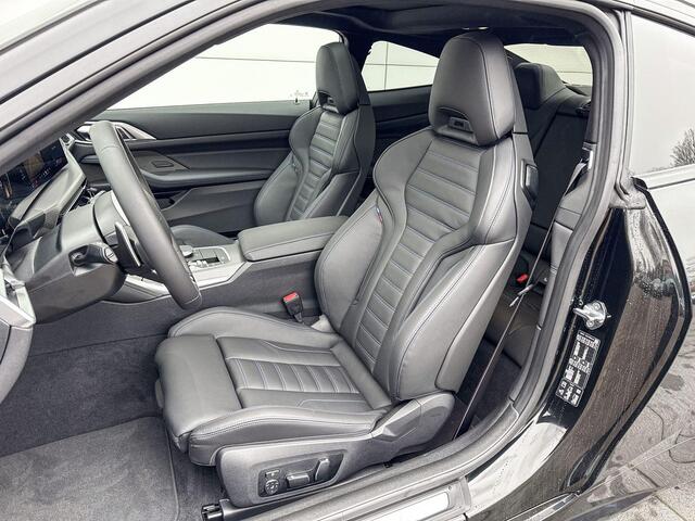 BMW 4-SERIE Coupé 430i xDrive | Selections | M Sport | Glazen Panoramadak | Harman Kardon | Stoelverwarming |