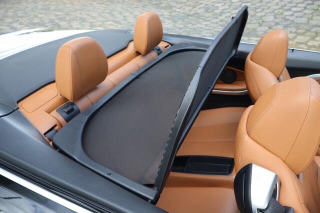 BMW 4-SERIE Cabrio 440i 6 cilinder | Nek en stoel verwarming | Head Up Display