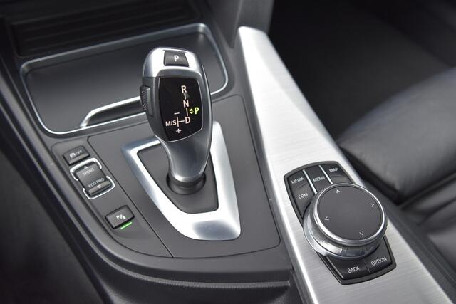 BMW 4-SERIE Gran Coupé 418i High Executive * M-sport pakket * Apple CarPlay * 19 inch * Lederen bekleding *