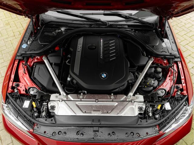 BMW 4-SERIE Cabrio M440i xDrive - LCI - 20 inch - Air Collar - Driving Ass Prof - Harman-Kardon