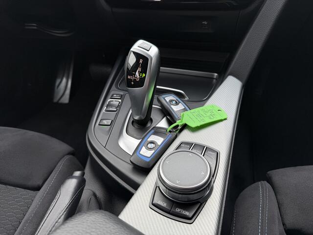 BMW 4-SERIE Gran Coupé 418i Executive Edition ? M Sport ? CarPlay ? Carbonzwart ? Automaat