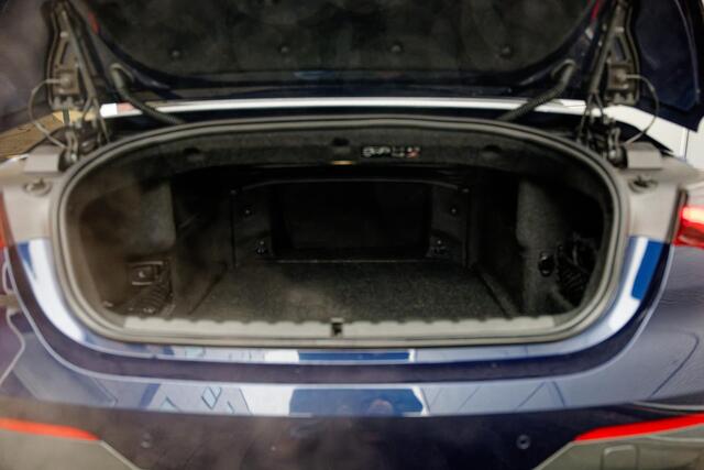 BMW 4-SERIE Cabrio 430i High Executive M-Sport, elektrische stoelen, H/K geluidsinstallatie, Camera, Apple CarPlay, Airscarf