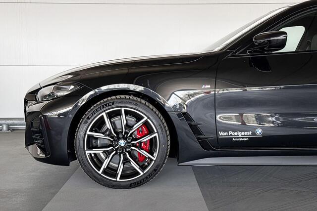 BMW 4-SERIE Gran Coupé 430i | Selections | M Sport Pro | Business Edition Plus | Elektrisch bediend glazen schuif-/kanteldak | getinte ruiten | Active Cruise Control