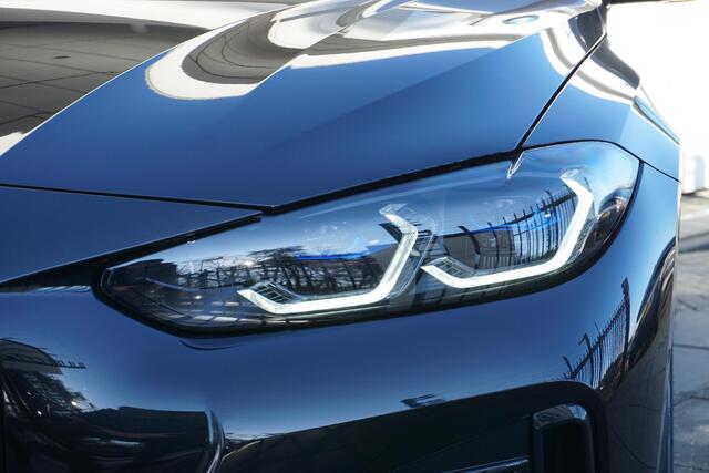 BMW 4-SERIE Gran Coupé 420i M Sportpakket Pro | High Executive | Safety Pack | Elektrisch bediend glazen schuif-/kanteldak | Ekris Selection