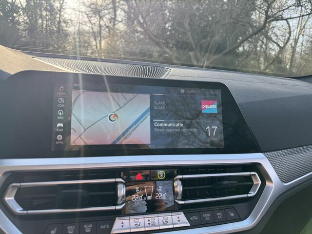 BMW 4-SERIE M440i Cabrio xDrive, Memory, Stuurwielv, 360 graden