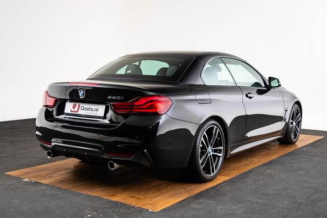 BMW 4-SERIE Cabrio 440i High Executive Edition M Sport - Comfort Access - Park/Driving assistant - Active Cruise Control - Surround View - Elektrisch verwarmde voorstoelen - Sportstoelen - Head up - Harman Kardon -