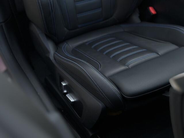 BMW 4-SERIE Cabrio 430i High Executive Leder/AIRSCARF/Head-up display