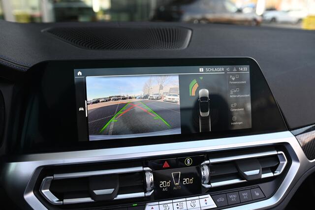 BMW 4-SERIE Cabrio 420i High Executive M Sport Automaat / Achteruitrijcamera / Air Collar / Stoelverwarming / Active Cruise Control / Ambiance verlichting / Stuurverwarming