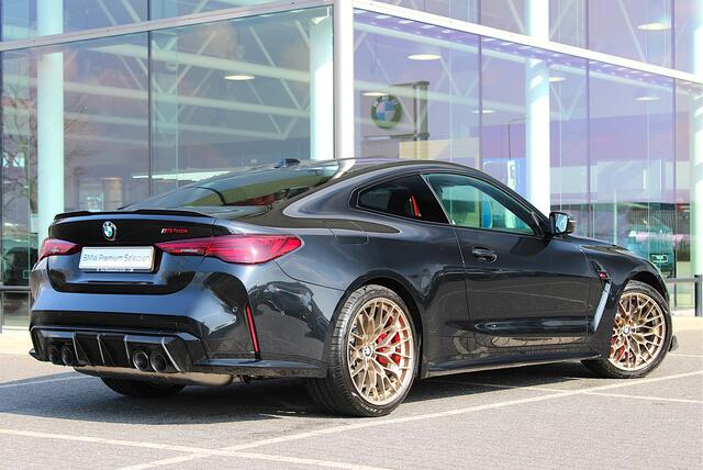 BMW 4-SERIE Coupé M4 CS High Executive Automaat / M Drive Professional / Adaptieve LED / M Carbon-keramische remmen / M Adaptief onderstel / Adaptieve LED / Comfort Access