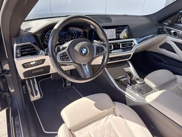 BMW 4-SERIE Coupé 430i High Executive M-Sport 19 Inch / Glazen Schuifdak / Stuur & Stoelverwarming / Getinte Ramen Achter / Dimmende Binnen & Buitenspiegel / Driving Prof / Harman Kardon