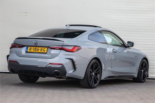 BMW 4-SERIE Coupé 420i High Executive M-Sport, Pano, Leder, Brooklyn Grey