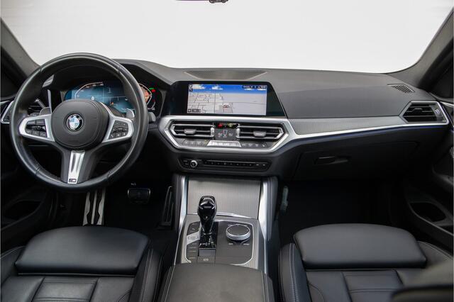 BMW 4-SERIE Coupé 420i High Executive M-Sport, Pano, Leder, Brooklyn Grey