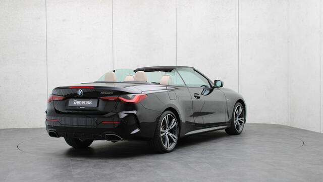 BMW 4-SERIE Cabrio M440i xDrive High Executive | Head-up | Nekverwarming | Harman/Kardon | Comfort Access | Stuurwielverwarming