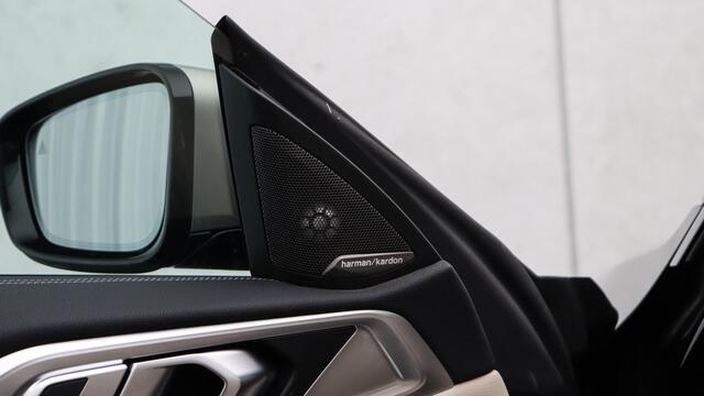 BMW 4-SERIE Cabrio M440i xDrive High Executive | Head-up | Nekverwarming | Harman/Kardon | Comfort Access | Stuurwielverwarming