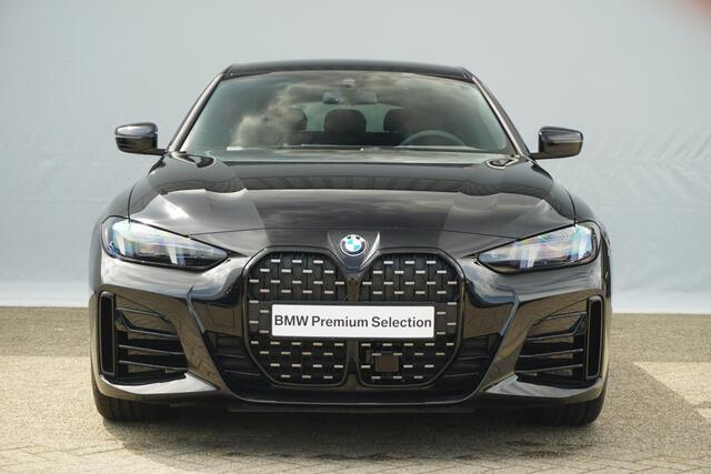 BMW 4-SERIE 420i | M Sportpakket Pro | Comfort Pack | Stoel & Stuurwielverwarming