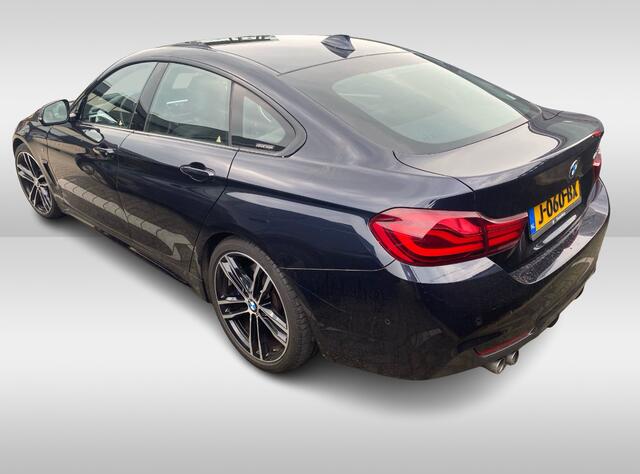 BMW 4-SERIE Gran Coupé 430i High Exe. M Sport / Schuifdak / Camera / Head-up / Harman Kardon / 19'' / Leder / Navigatie / Dodehoek / DAB / Stoelverwarming / Cruise Control