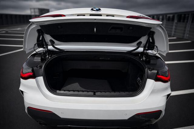 BMW 4-SERIE Cabrio 430i High Executive | Carplay | 360 cam | Harman Kardon