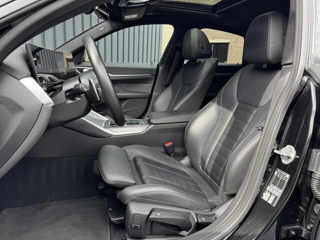 BMW 4-SERIE Gran Coupé 420i Business Edition Plus | M-Sport Pakket | Schuifdak | Prijs Rijklaar!!
