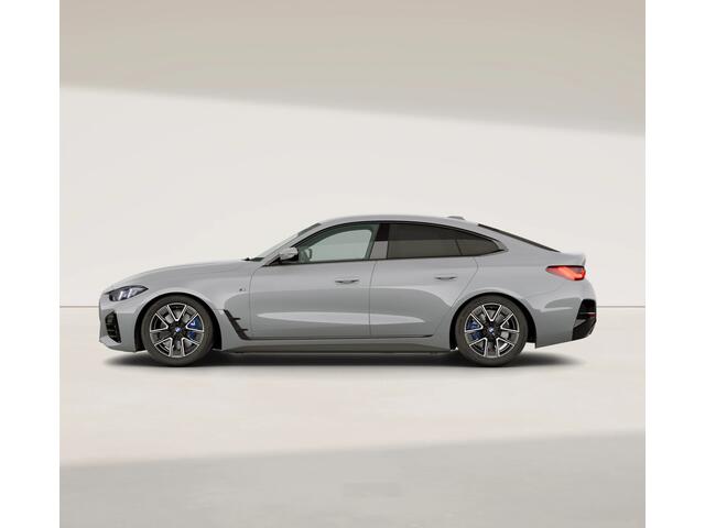 BMW 4-SERIE Gran Coupé 420i - M-Sport - Comfort Pack - Stuurwiel Verwarmd - ACC - M-Remmen Blauw