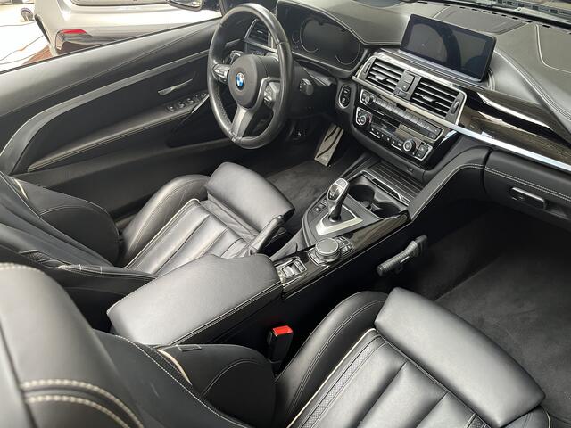 BMW 4-SERIE Cabrio 440i xDrive | Individual lak en leder | Active Cruise Control | Trekhaak |