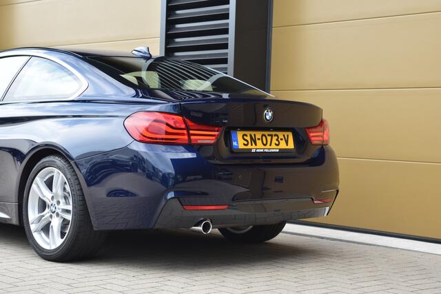BMW 4-SERIE Coupé 418i High Executive * M-Pakket * Stoelmemory * Hifi * Lichtpakket *