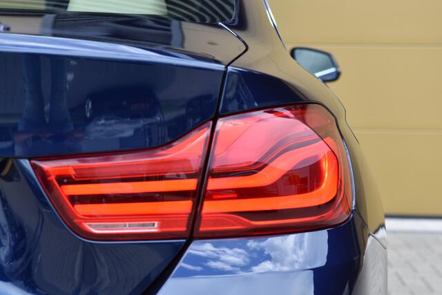 BMW 4-SERIE Coupé 418i High Executive * M-Pakket * Stoelmemory * Hifi * Lichtpakket *