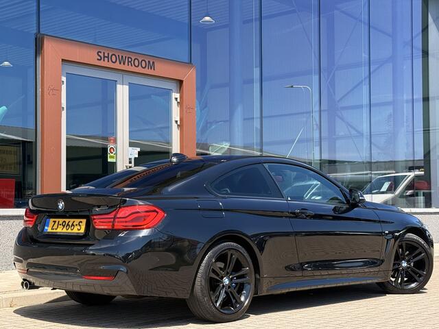 BMW 4-SERIE Coupé 420i M-Sport Shadow Line | Cruise | Leder | Achteruitrijcamera | Led | Navi | Afn. Trekhaak |