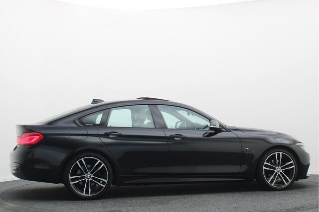 BMW 4-SERIE Gran Coupé 420i High Executive Leer, Panoramadak, Cruise, Verwarmd Stuurwiel, Bluetooth, Navigatie, LED, PDC, 19''