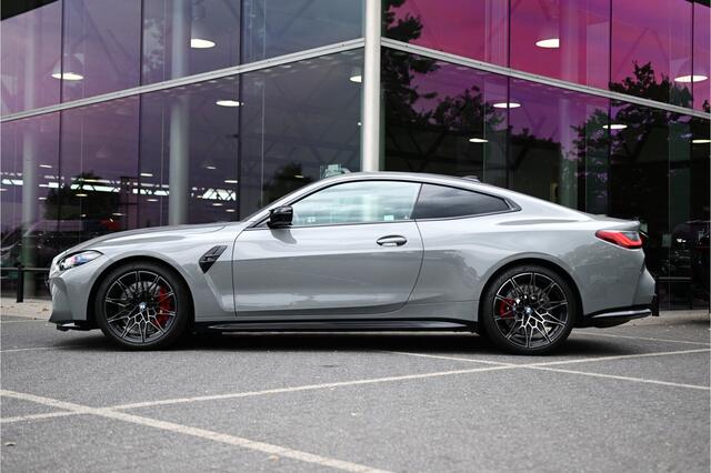 BMW 4-SERIE Coupé M4 Competition Automaat / M Drive Professional / M Sportstoelen / Comfort Access / Stoelventilatie / Laserlight / Harman Kardon / Head-Up / Parking Assistant Plus