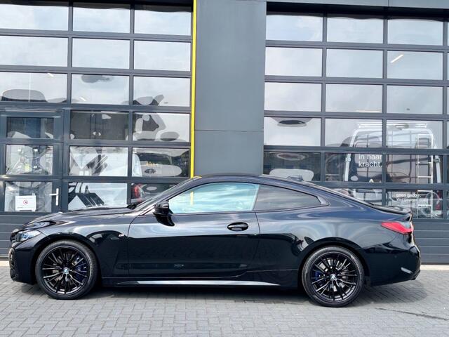 BMW 4-SERIE 4-serie Coupé M440i 374pk xDrive High Executive NED.