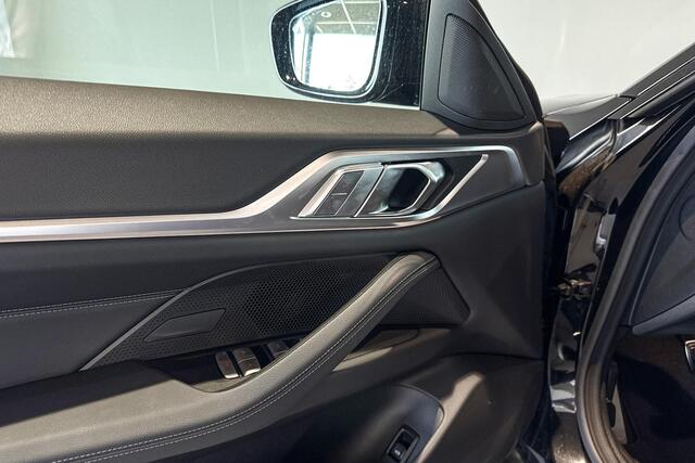 BMW 4-SERIE Gran Coupé 420i | M Sport Pro | Glazen schuif-/kanteldak | Stoelverwarming | Comfort Access |