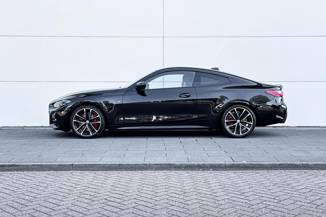 BMW 4-SERIE Coupé 420i High Executive | M-Sport PRO | Schuif-/kanteldak |