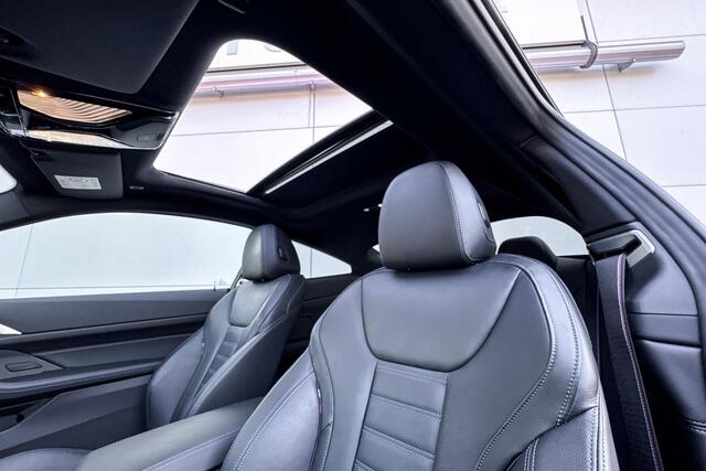 BMW 4-SERIE Coupé 420i High Executive | M-Sport PRO | Schuif-/kanteldak |