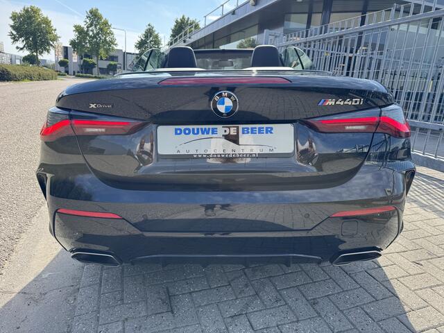 BMW 4-SERIE Cabrio M440i xDrive M-sport Nekverwarming, Head-Up, trekhaak afn b.