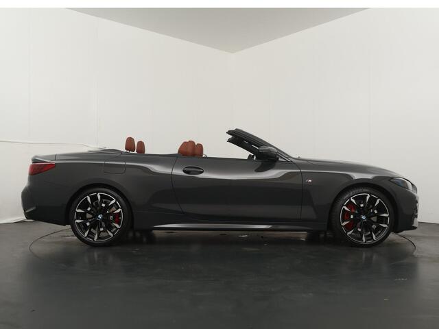 BMW 4-SERIE Cabrio 430i xDrive | M Sportpakket Pro | Harman Kardon | Air Collar | Elektrisch verstelbare voorstoelen met stoelvenilatie | M Adaptief onderstel
