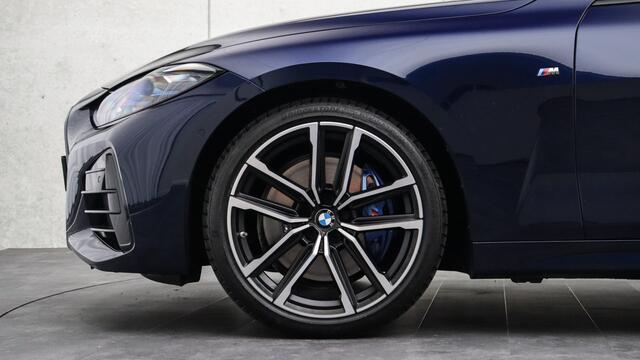BMW 4-SERIE Coupé M440i xDrive High Executive | Schuifdak | Harman/Kardon | Laserlight | Head-up | Comfort Access