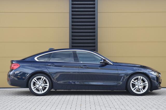 BMW 4-SERIE Gran Coupé 420i High Executive * Sportstoelen * Lichtpakket * 18''M-Wielen * Individual Stuurwiel * Facelift Model *